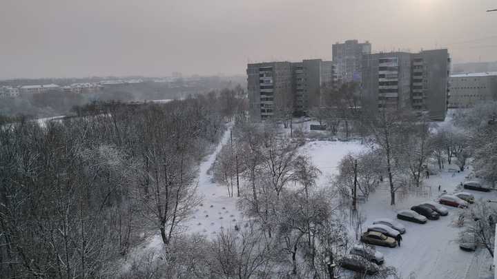 В Челябинске вывели на расчистку снега 1400 дворников и 177 единиц техники