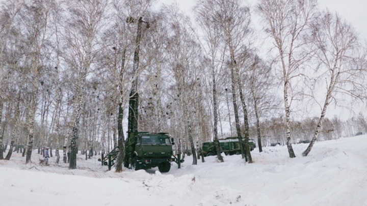 Военные опробовали скрытую систему управления войсками в Новосибирской области