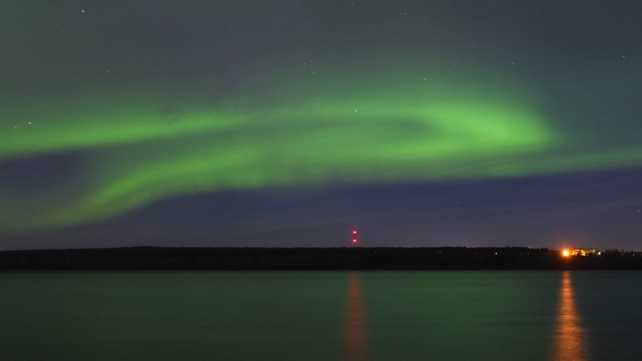 Двойной удар: на Землю после двух вспышек обрушится сильнейшая магнитная буря