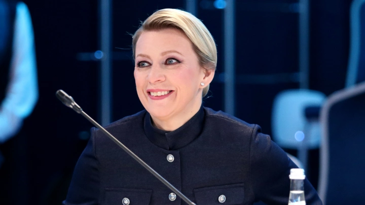 Урсула знает, о чем говорит: Захарова высмеяла пресс-конференцию Зеленского и фон дер Ляйен