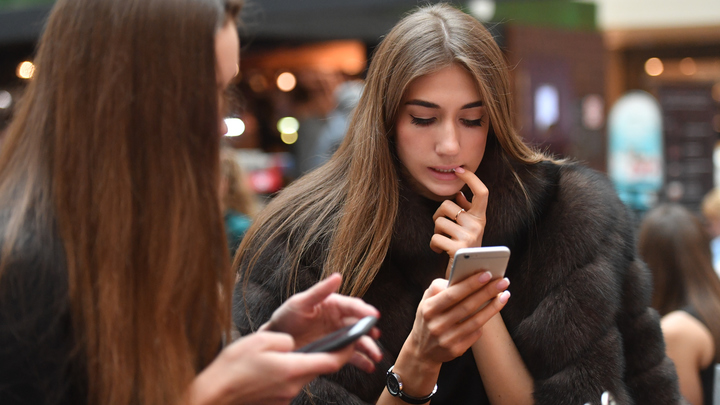 Ни залогиниться, ни загрузить: В Instagram произошли сбои в работе