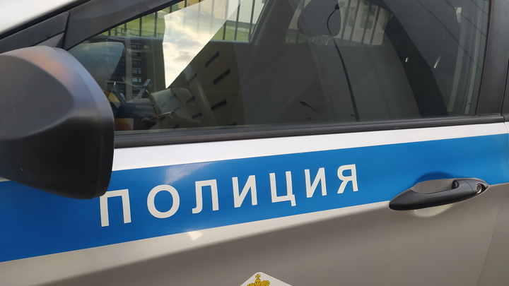 Дубинка, деньги и травмат: ревнивец избил бывшую жену и её нового ухажера