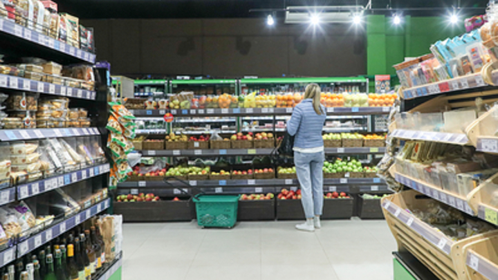 Полки ломятся, цены не страшат: Поход в русский магазин поставил поляков в тупик