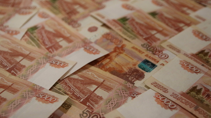 На птичек полмиллиарда не жалко. За предательство Победы придётся расплачиваться. Кому и чем?