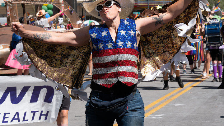 Комик из США пожаловался на глупеющих американцев: Это упадок. Без обид