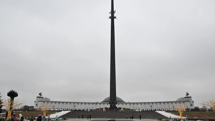 В Москве прошёл вечер памяти, посвящённый отцу президента России