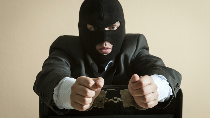 Дело трёх генералов: Стало известно об обысках в кабинетах МВД и не только