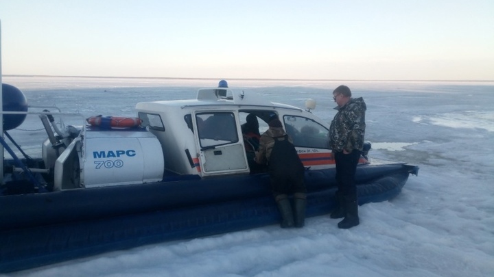 В Ивановской области спасатели выручили провалившегося под лед Волги рыбака