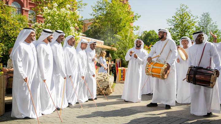 Дни культуры ОАЭ стартовали в центре Москвы на Манежной площади