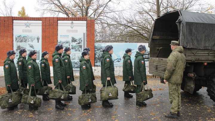1260 нижегородцев отправились в армию в ходе осеннего призыва