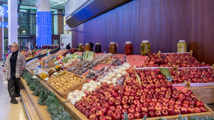 Это есть нельзя: названы пять продуктов, которые приводят к раку кишечника