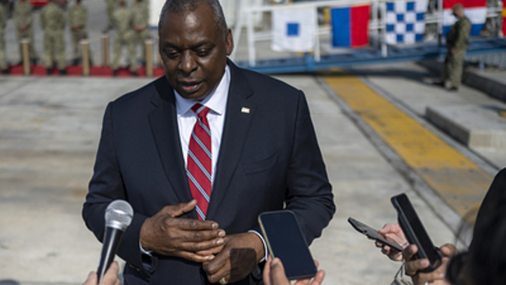 Глава Пентагона Остин заражён коронавирусом: Почувствовал лёгкие симптомы