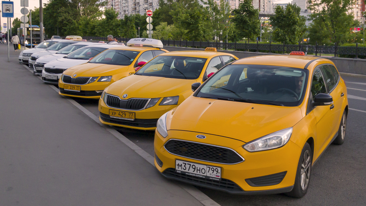 Стало известно, когда в Екатеринбурге прекратит работу агрегатор такси Gett