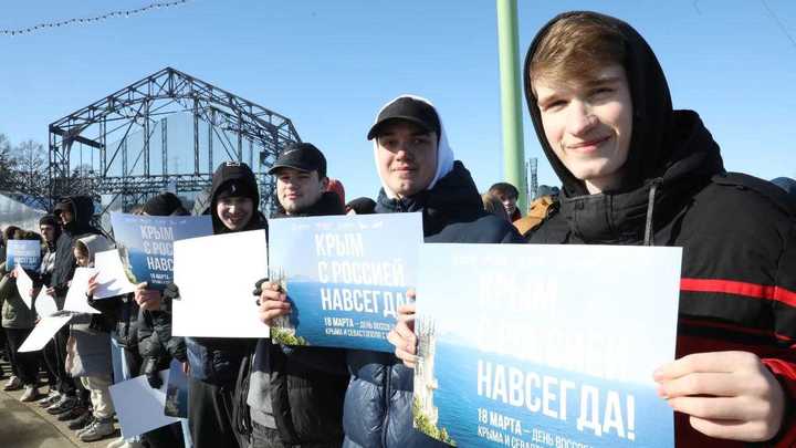 Автопробег в честь воссоединения Крыма с Россией прошёл в Нижнем Новгороде