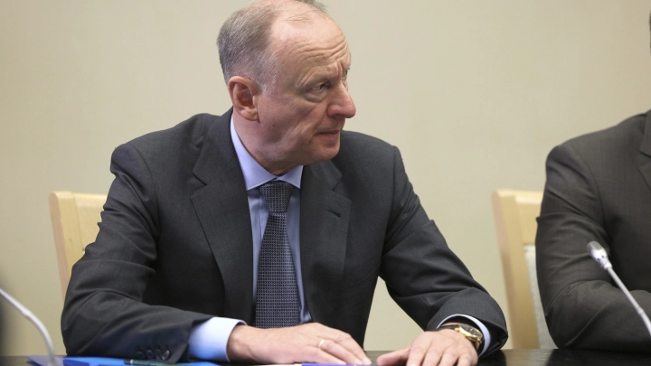 Патрушев заявил о попытке Лондона помешать переговором России и США