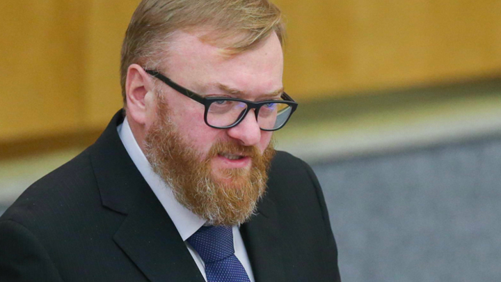 Цензура или новая идеология: Как России справиться с армией фейсов и монеточек