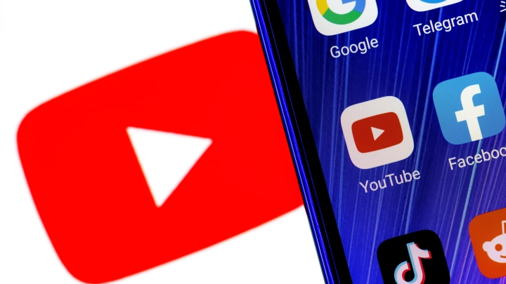 Долг Google перед русскими телеканалами достиг 1,8 дуодециллиона рублей