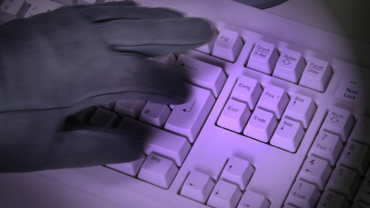 Русские хакеры из RaHDIt рассекретили данные 1500 работников украинской службы внешней разведки