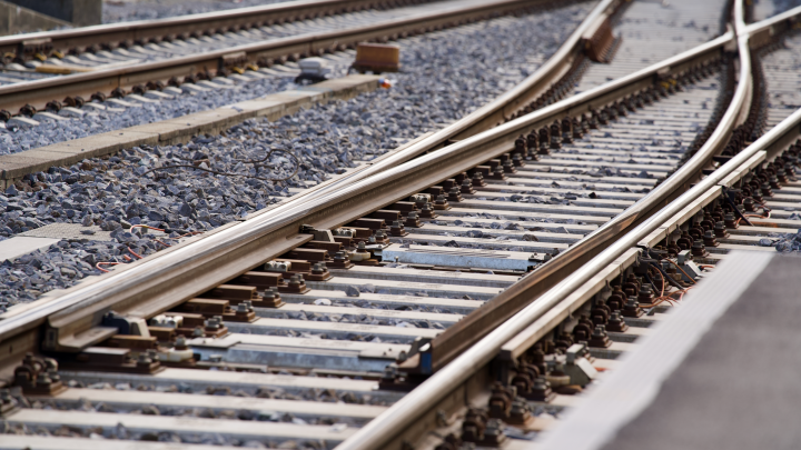 После взрыва на железной дороге в Орловской области движение поездов пройдёт по альтернативному маршруту