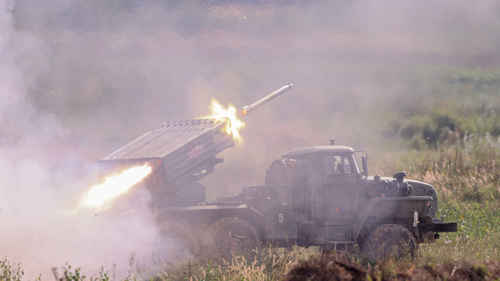 Огненный ад: украинские боевики заблокированы в Крынках