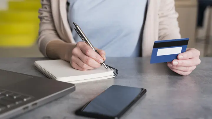 В России впервые отменили кредит, оформленный мошенниками по СМС