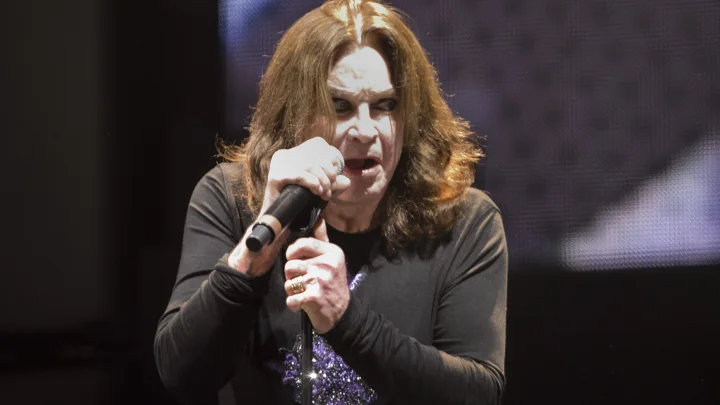 Умер легенда рок-музыки Оззи Осборн