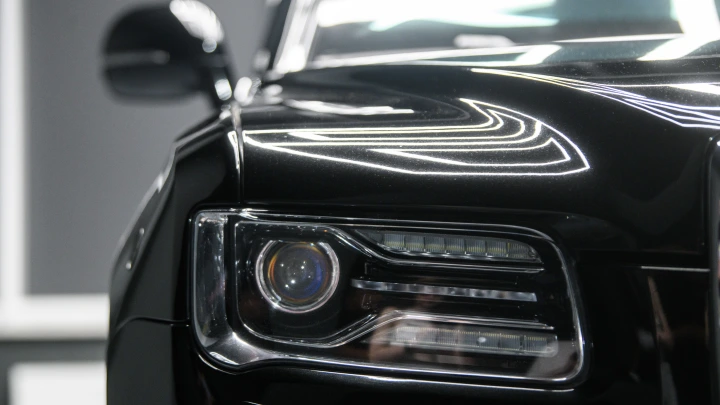 Путин использовал нестандартный инструмент в дипломатии. Bloomberg указал на двойной удар