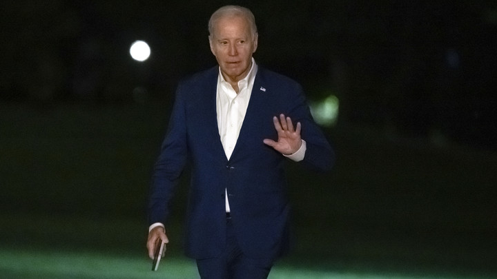 Байден сделал настоящий подарок Путину на Украине. The Hill рассказал о главном провале США