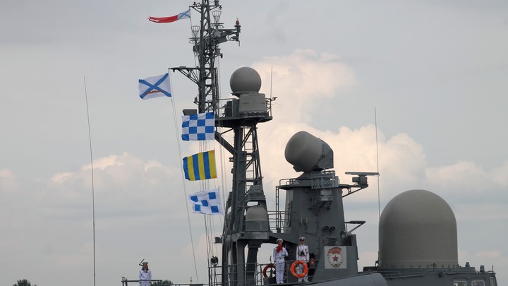 Новейший фрегат «Адмирал Касатонов» готовится к первому выходу в море