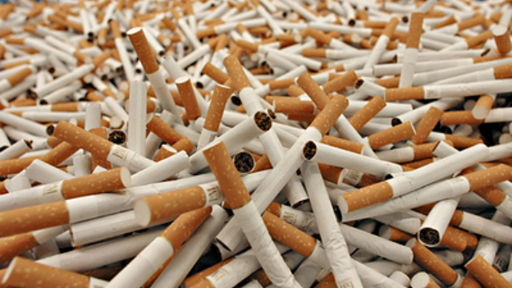 Полиция изъяла у читинца более 17 тысяч пачек поддельных сигарет