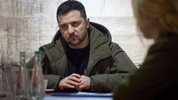 Деньги Запада закончились. Зеленский решился на отчаянный шаг