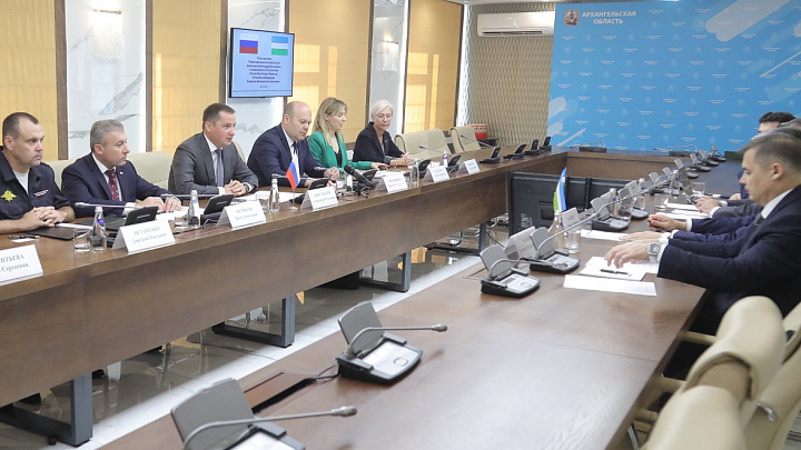 Глава Архангельской области встретился с делегацией Узбекистана: какие вопросы обсуждались