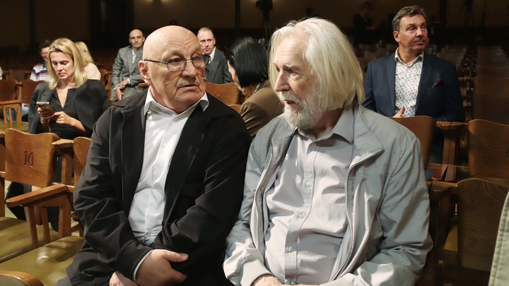 Актера Станислава Любшина экстренно госпитализировали в Москве