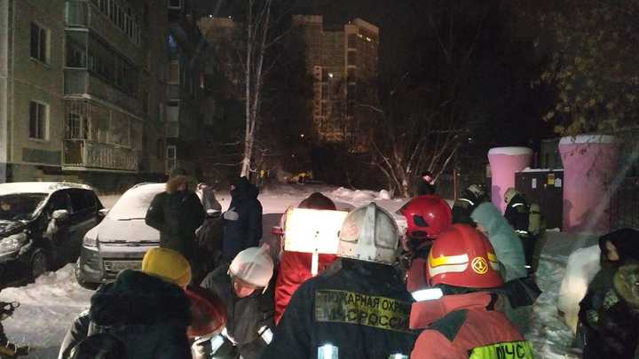 Стильно. Модно. Молодёжно? МЧС пришлось извиняться за пост о пожаре в Екатеринбурге