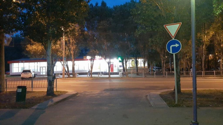 В Самаре полиция ищет водителя, сбившего женщину
