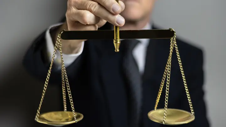 Депутат попросил Генпрокурора проверить выступление блогера Жидковского перед подростками на Тотальном диктанте