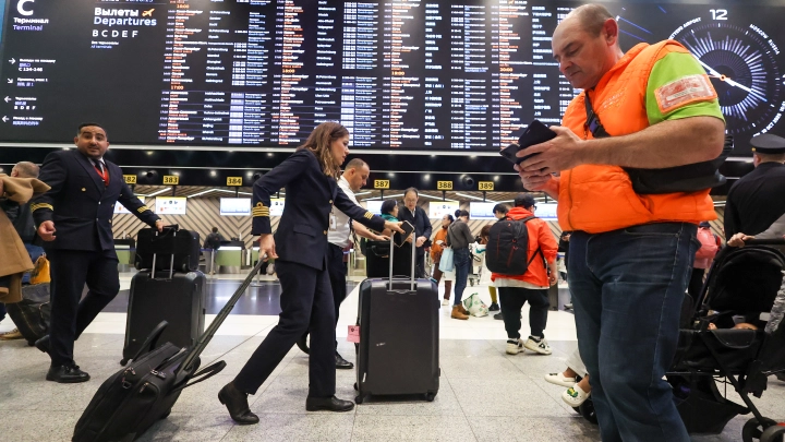 50 русских с детьми застряли в ОАЭ из-за массовой отмены рейсов