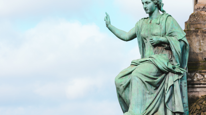 Работать в два раза больше за 100 евро? Легко! Греческое правительство решило оставить страну без молодёжи