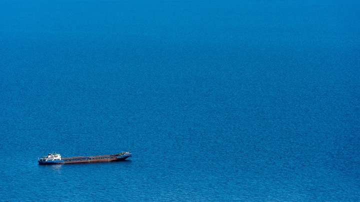 Доедают последнее: Жёны русских моряков просят спасти экипаж танкера INDA у берегов Индии