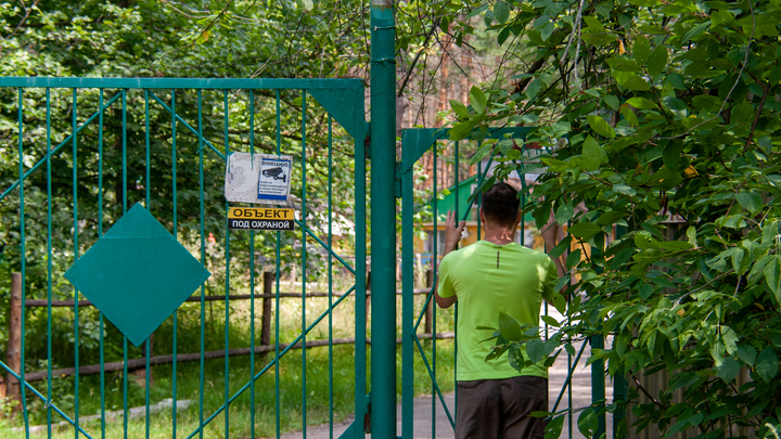 Мать умершей в поезде девочки обвиняет в смерти ребенка руководство лагеря