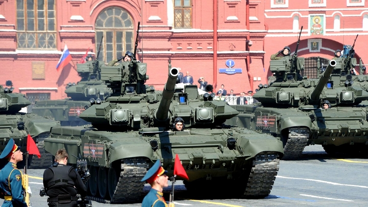 Стало известно, чем «Армата» проигрывает своим предшественникам