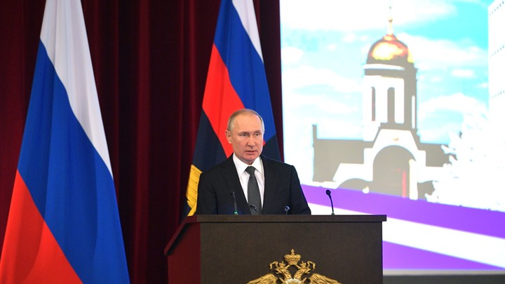 Бог, традиции и русский народ: Путин определился с важнейшими поправками в Конституцию Бог, традиции и русский народ: Путин определился с важнейшими поправками в Конституцию