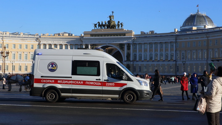 Навальный показал кощунство о врачах-героях