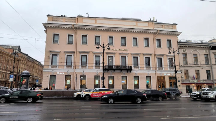 Опубликован список самых подешевевших за январь автомобилей в России