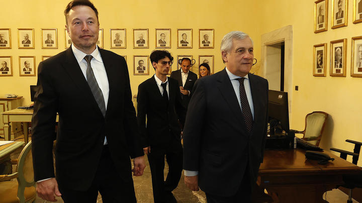 Илон Маск объяснил, почему ВСУ боятся наступать и обосновал победу России в украинском конфликте