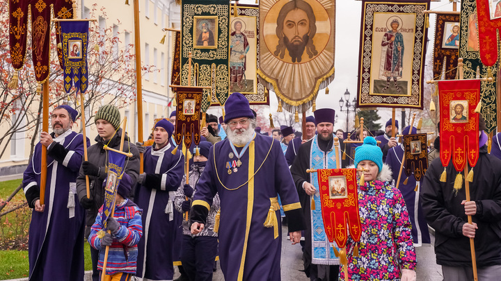 Крестный ход прошёл в Нижнем Новгороде 4 ноября