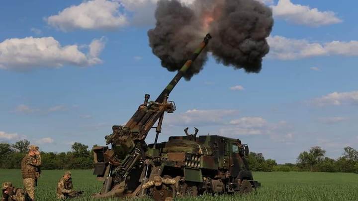 SHOT: Украина впервые обстреляла Россию из французских гаубиц CAESAR