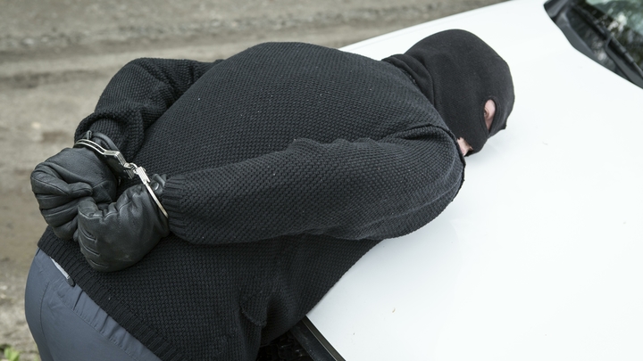 Полиция задержала 19-летнего ивановца за серию автомобильных краж