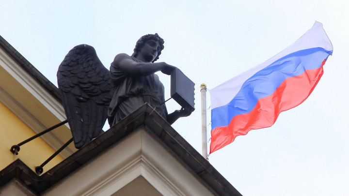 Повсеместно английская речь: В Мосгорсуде насчитали сотню иностранных журналистов