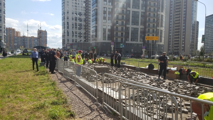 Адская кухня: муринцы объявили войну ларькам с иностранным фастфудом